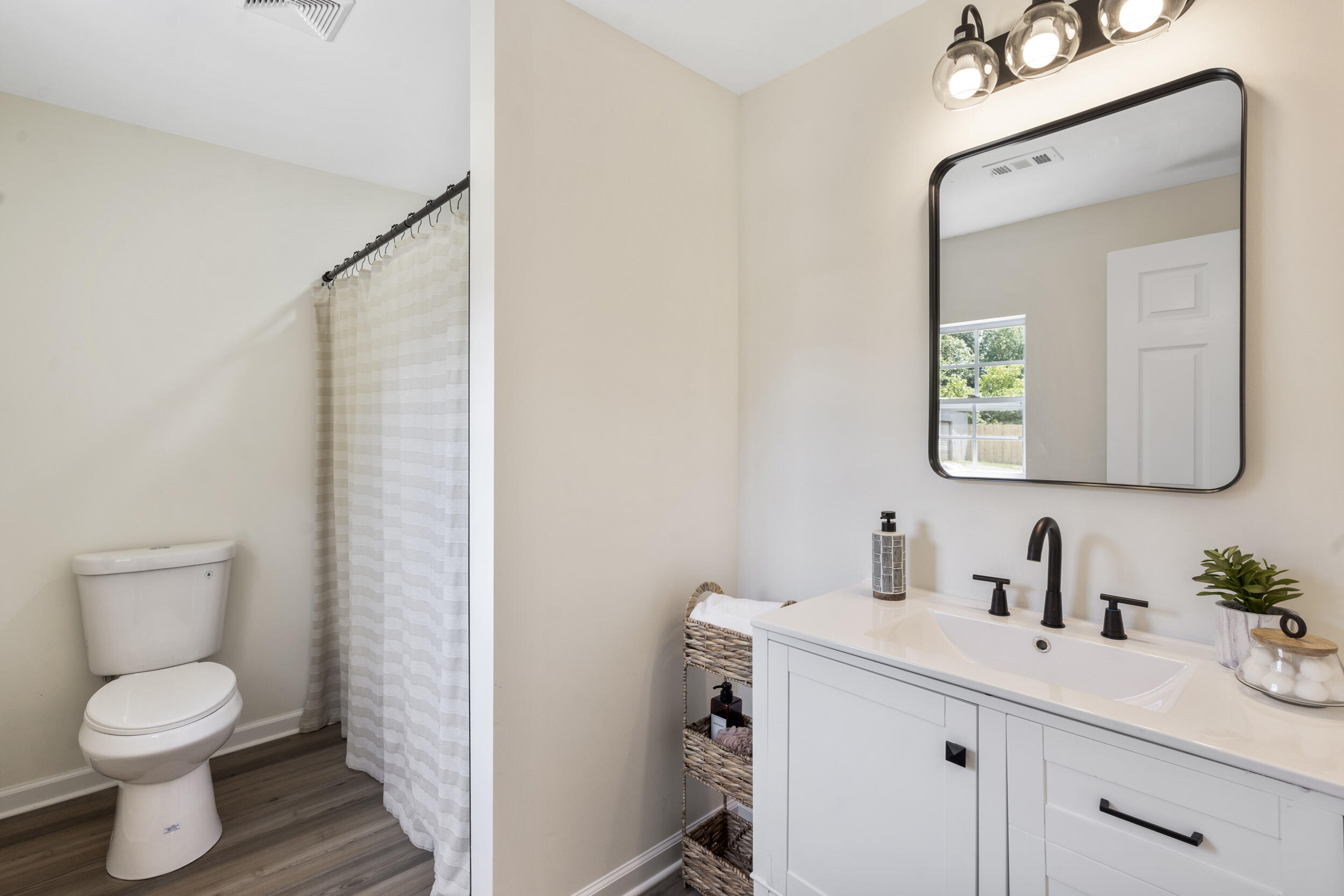 1020 SE Dockery Lane