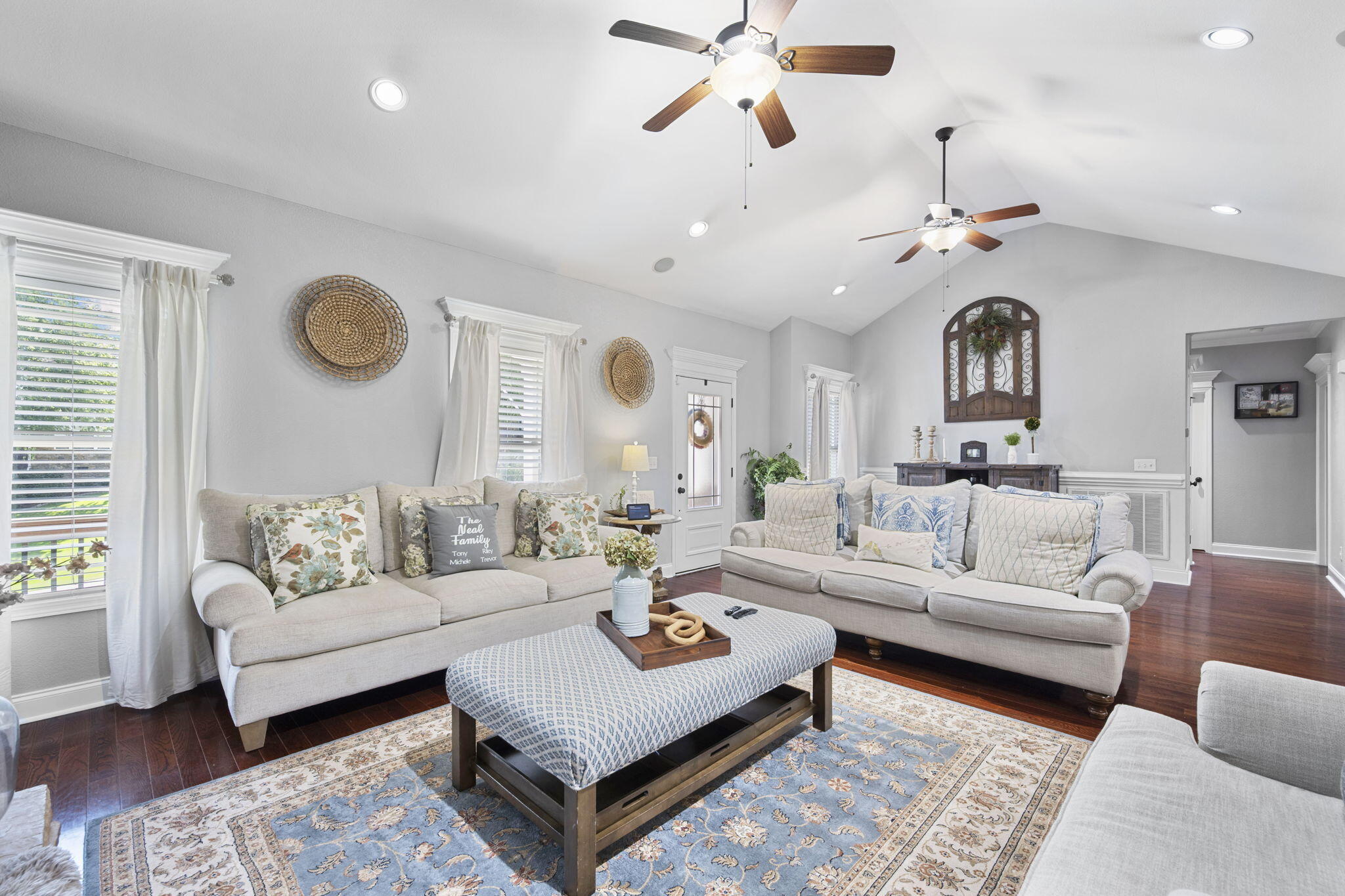 52 Running Oak Drive