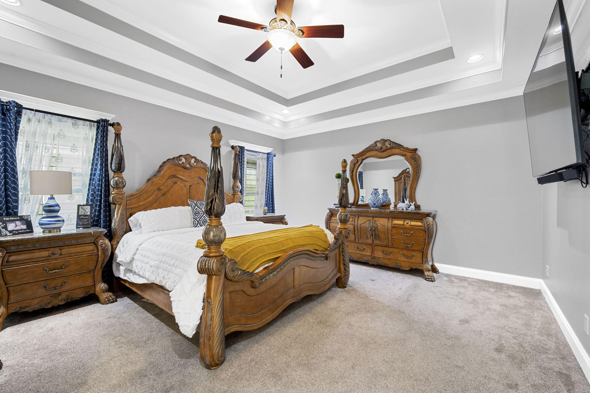 52 Running Oak Drive