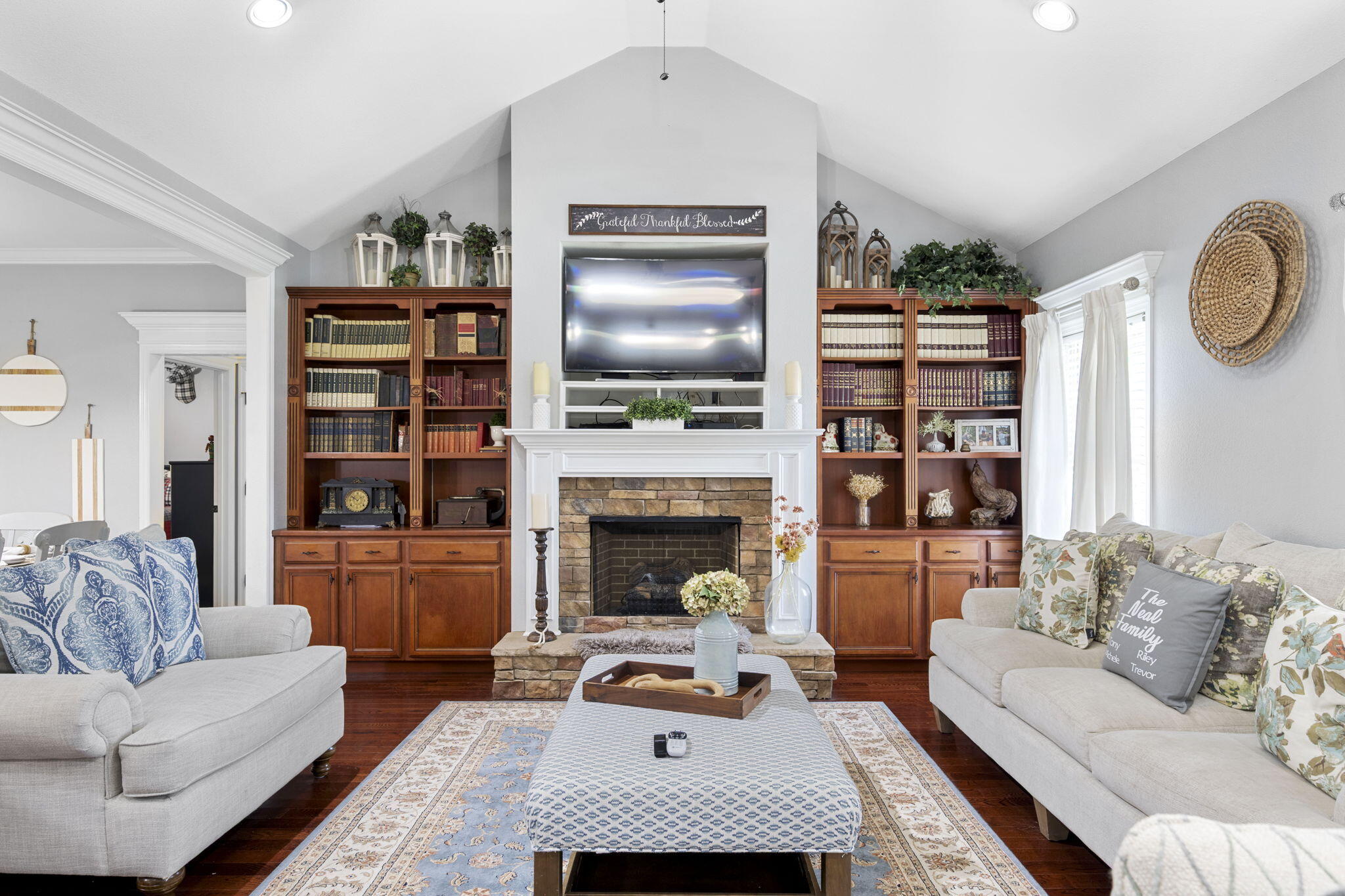 52 Running Oak Drive