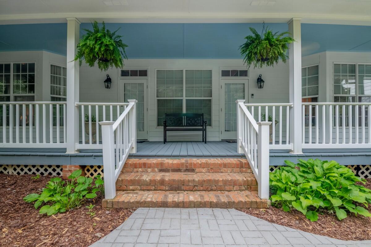 552 Dalrymple Circle