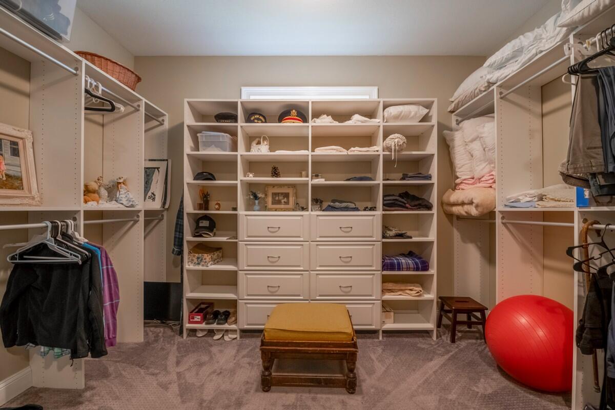 552 Dalrymple Circle