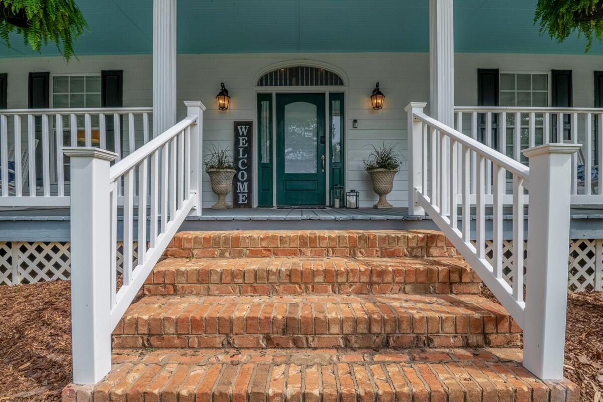 552 Dalrymple Circle