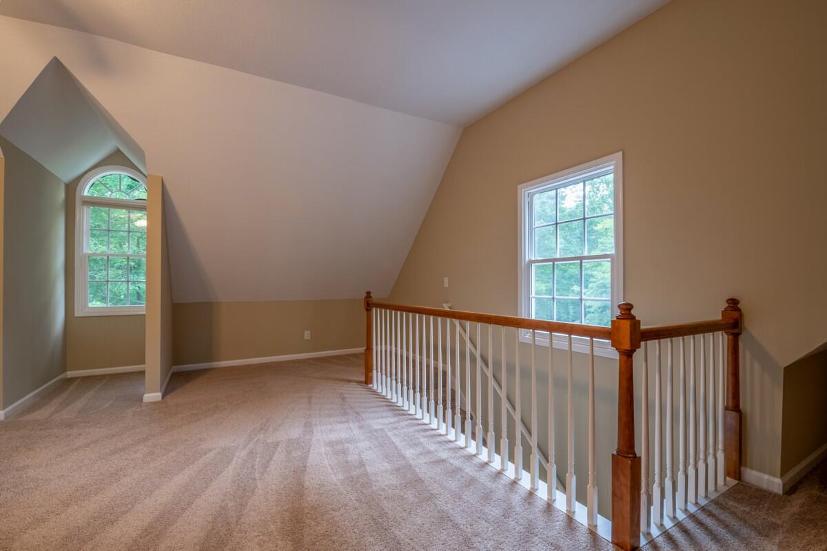 552 Dalrymple Circle