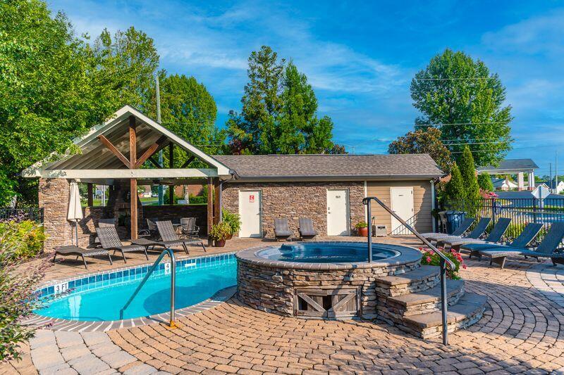 5390 Reneau Way