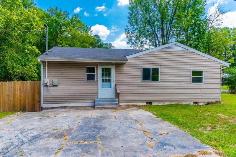4703 Tomahawk Trail