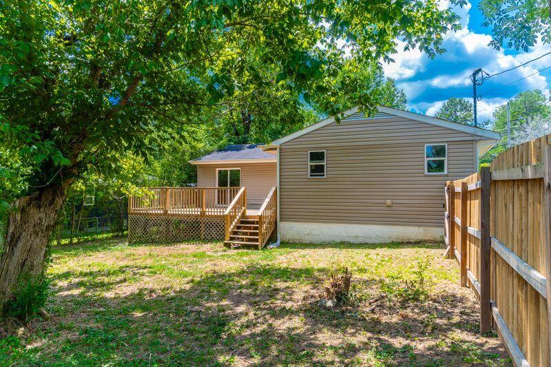 4703 Tomahawk Trail