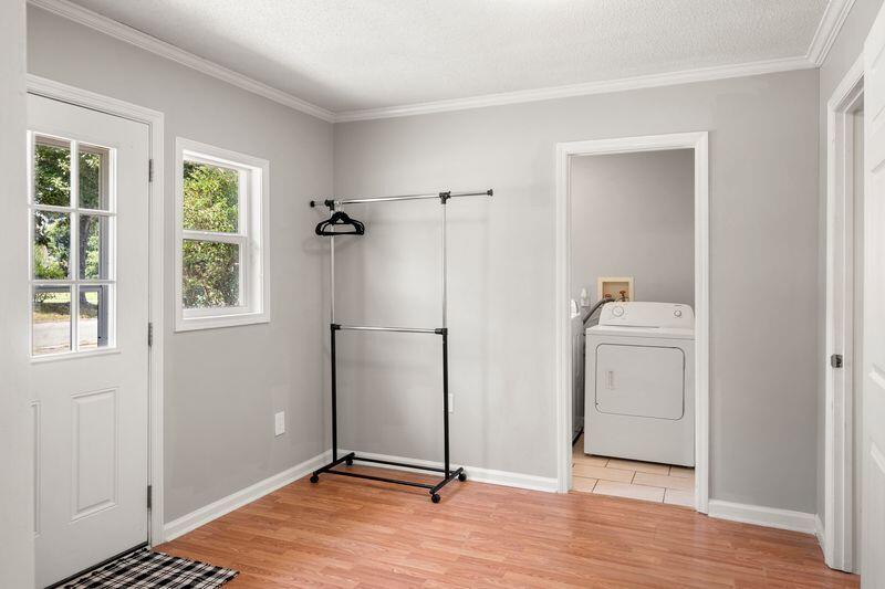 4703 Tomahawk Trail