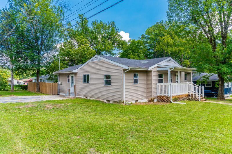 4703 Tomahawk Trail