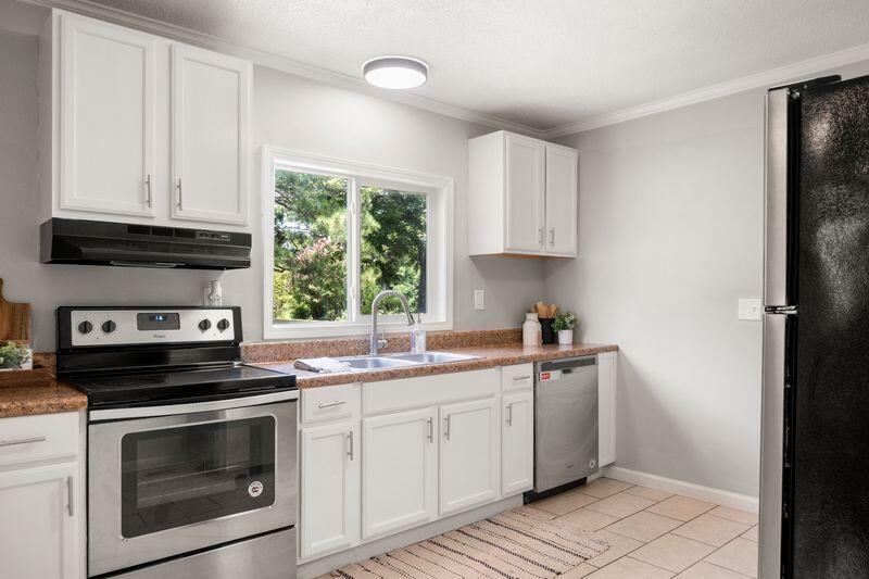 4703 Tomahawk Trail