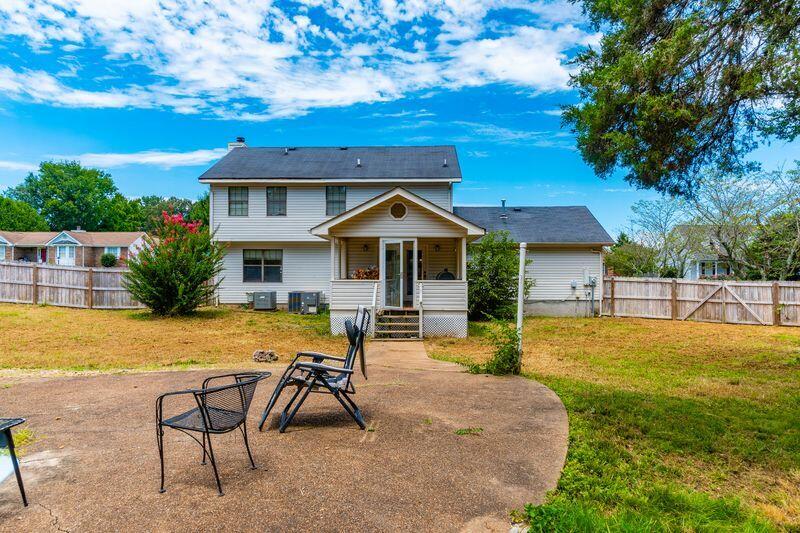 8514 Horseshoe Bend Lane