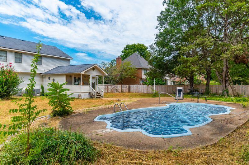 8514 Horseshoe Bend Lane