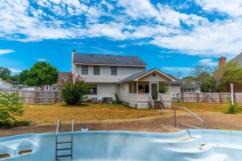 8514 Horseshoe Bend Lane