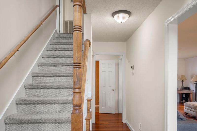 8514 Horseshoe Bend Lane