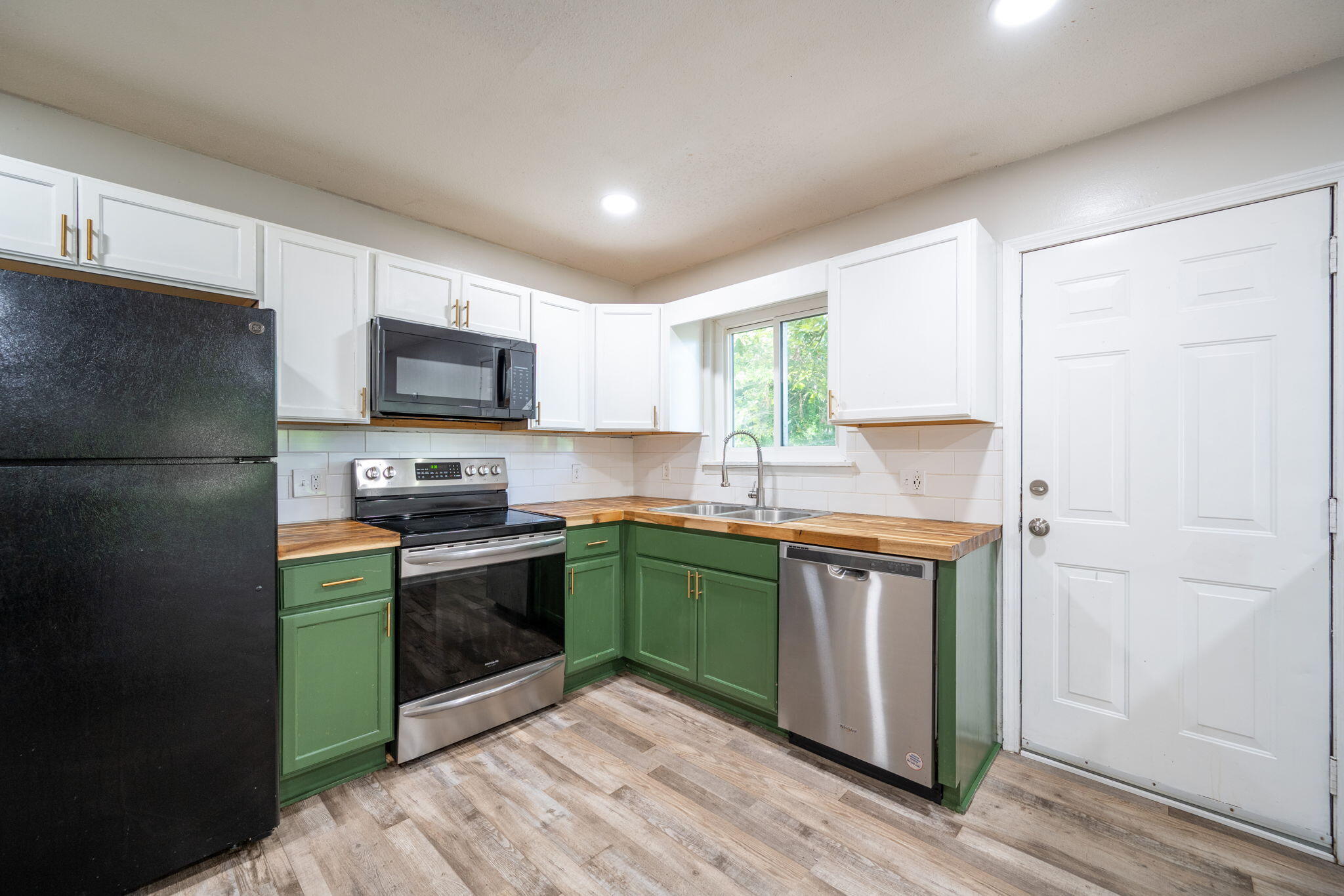 392 Booth Road