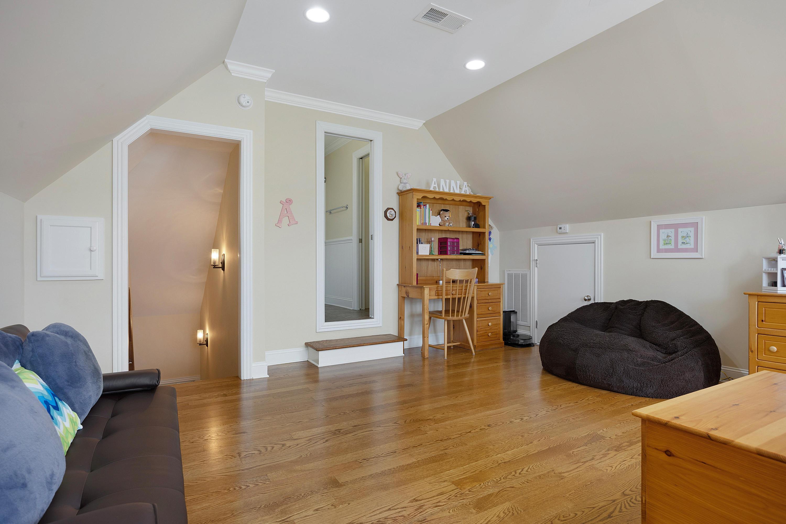 2134 Holden Farm Place