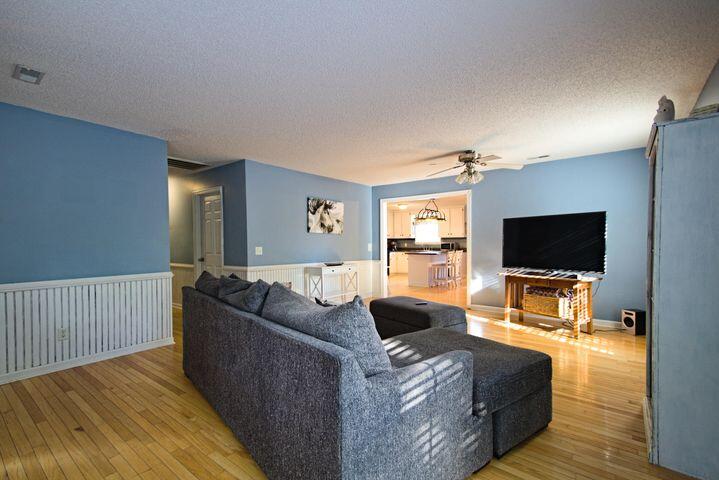 1220 Lone Mountain Drive