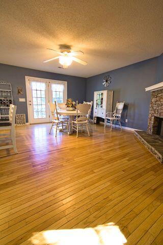 1220 Lone Mountain Drive