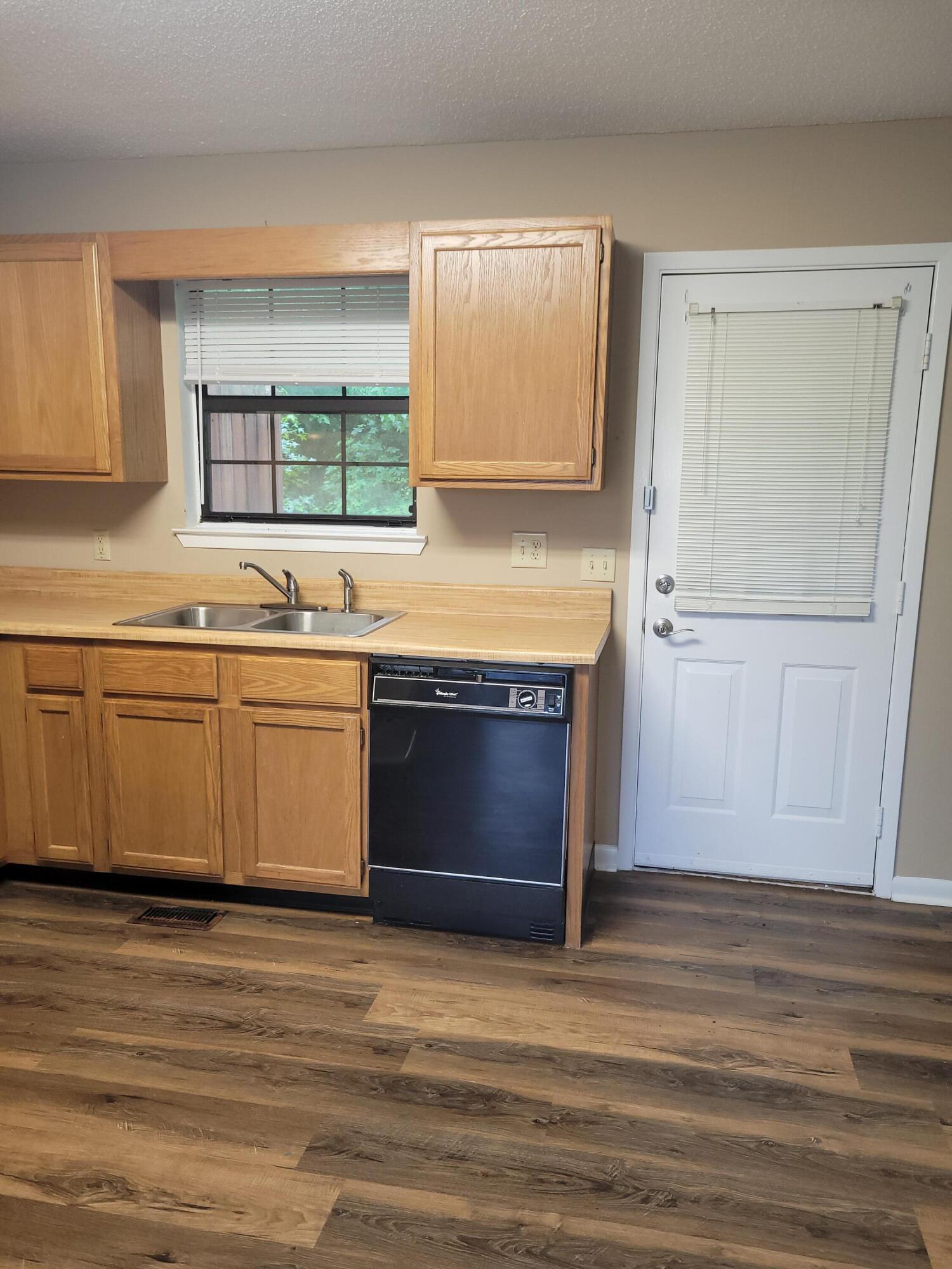 5256 Loblolly Lane