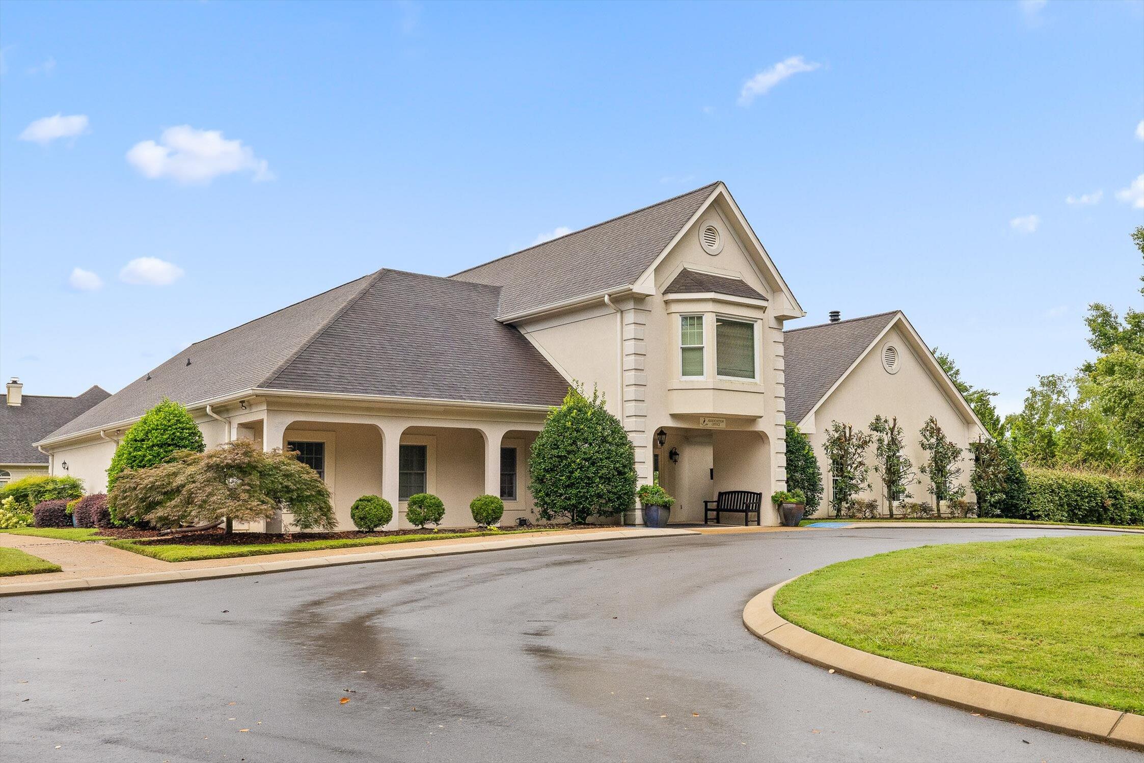 1118 Constitution Drive