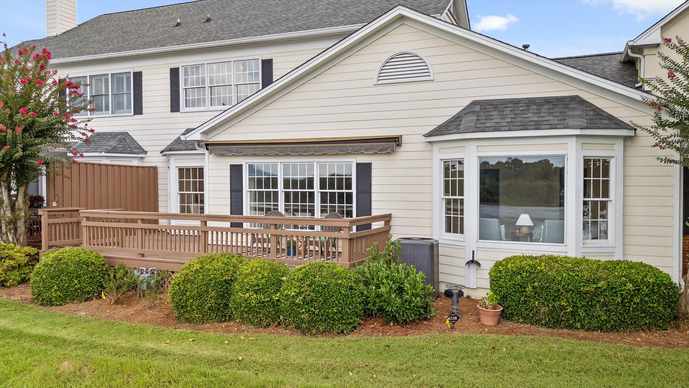 1118 Constitution Drive