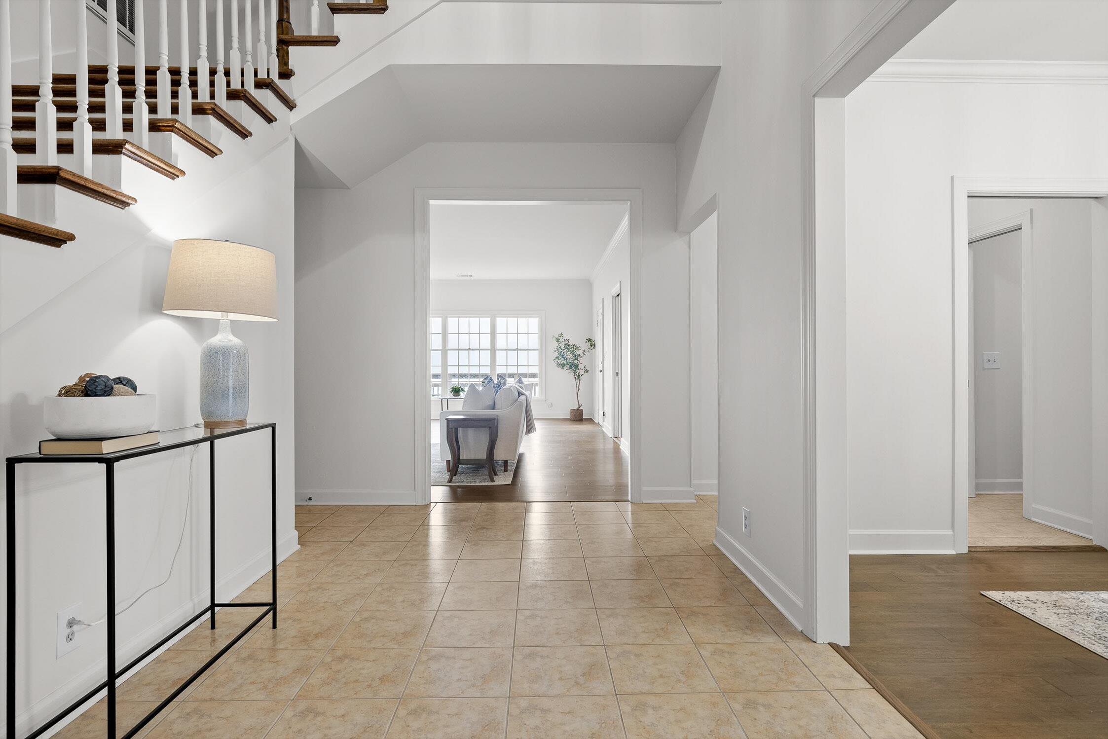 1118 Constitution Drive