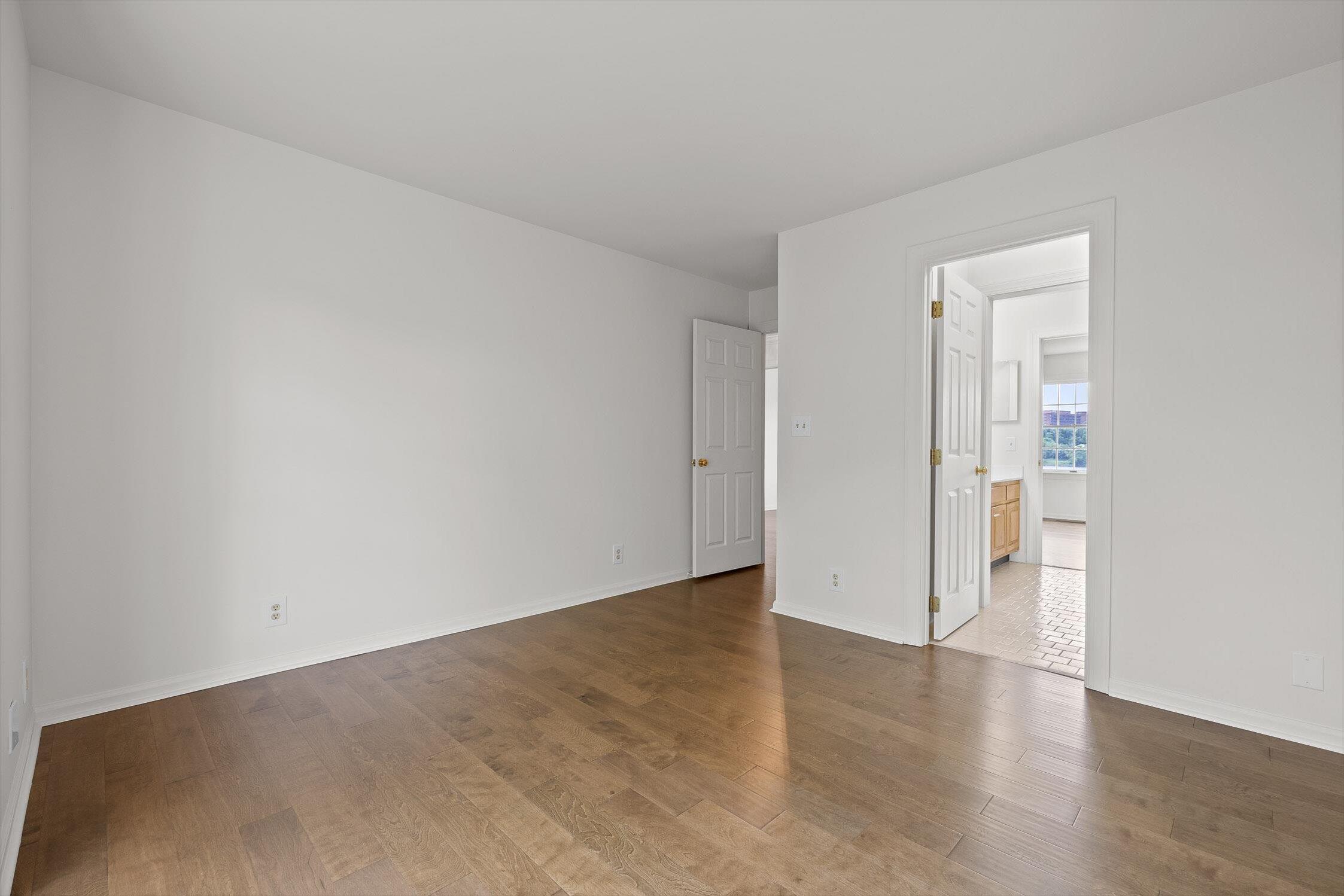 1118 Constitution Drive