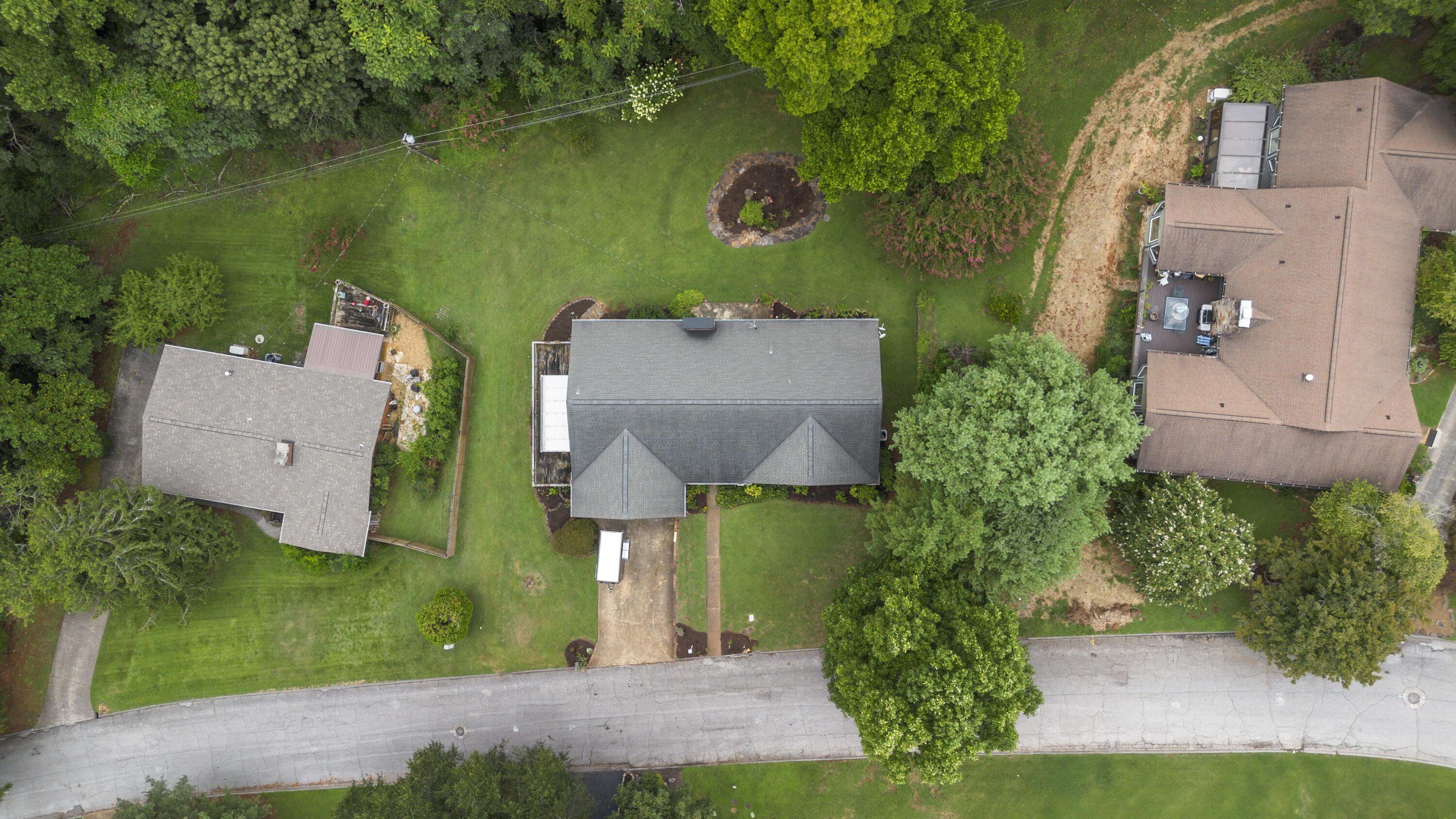 5823 N Park Road