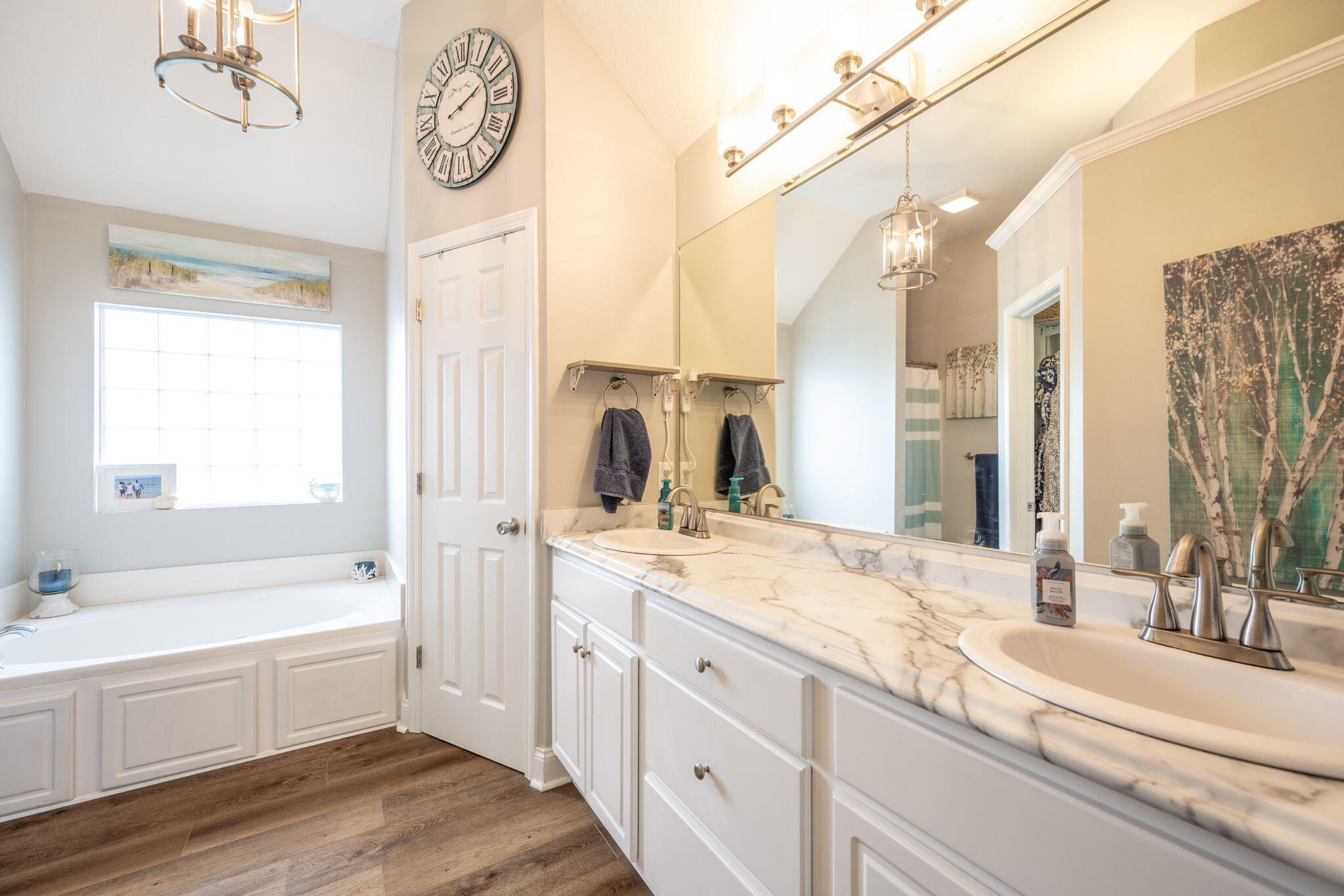 9805 Homewood Circle