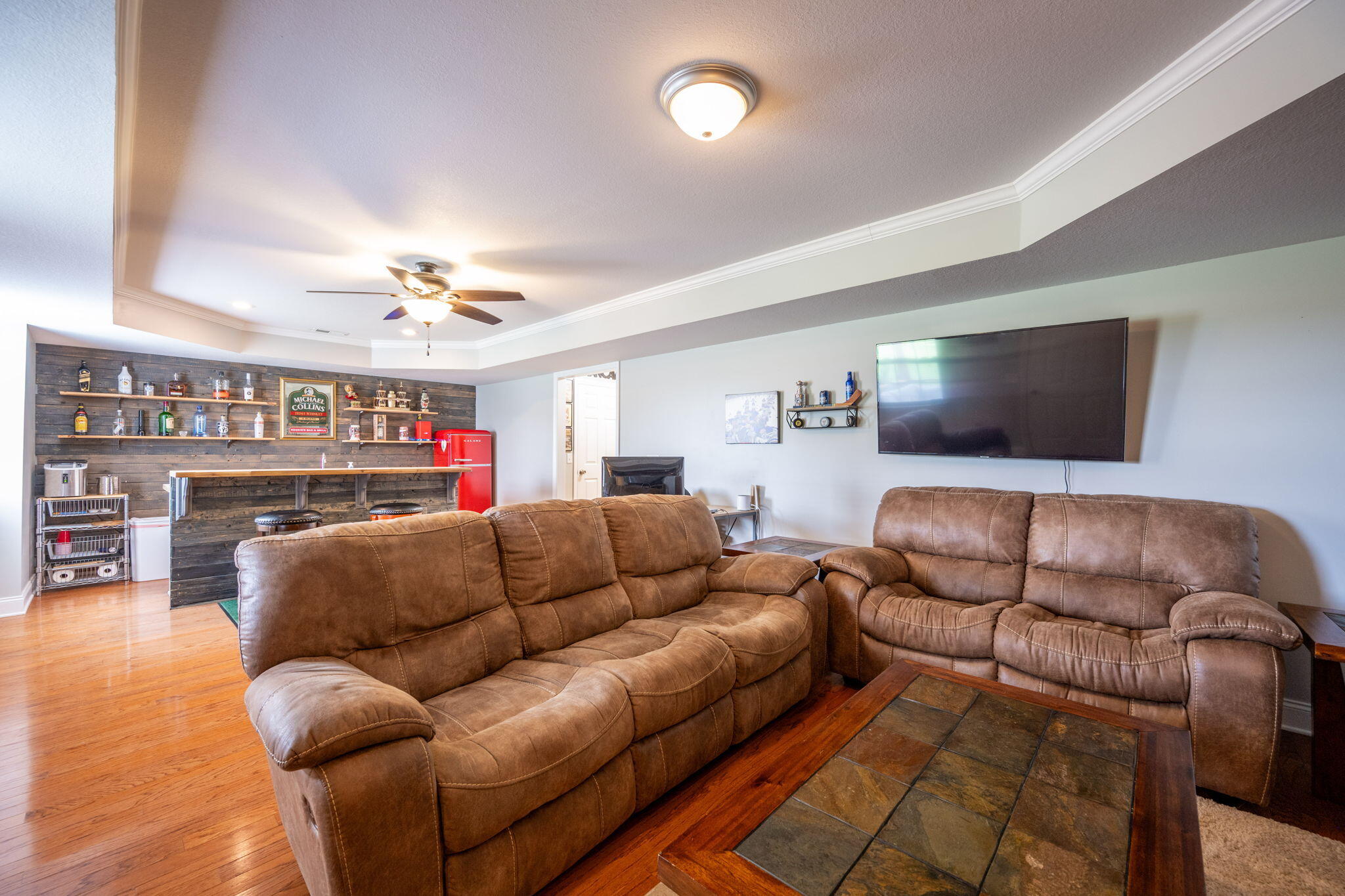 9805 Homewood Circle