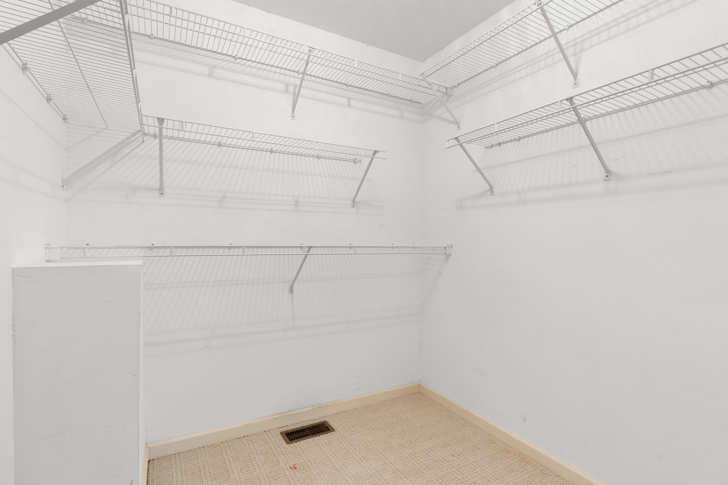 4511 Fire Pink Trail