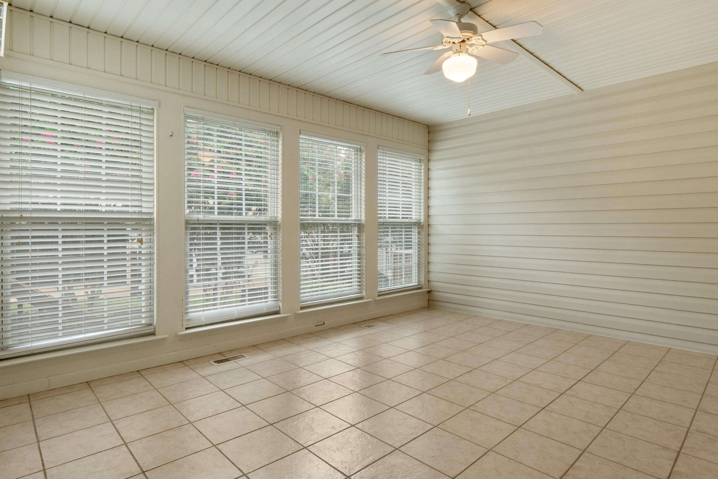 4511 Fire Pink Trail