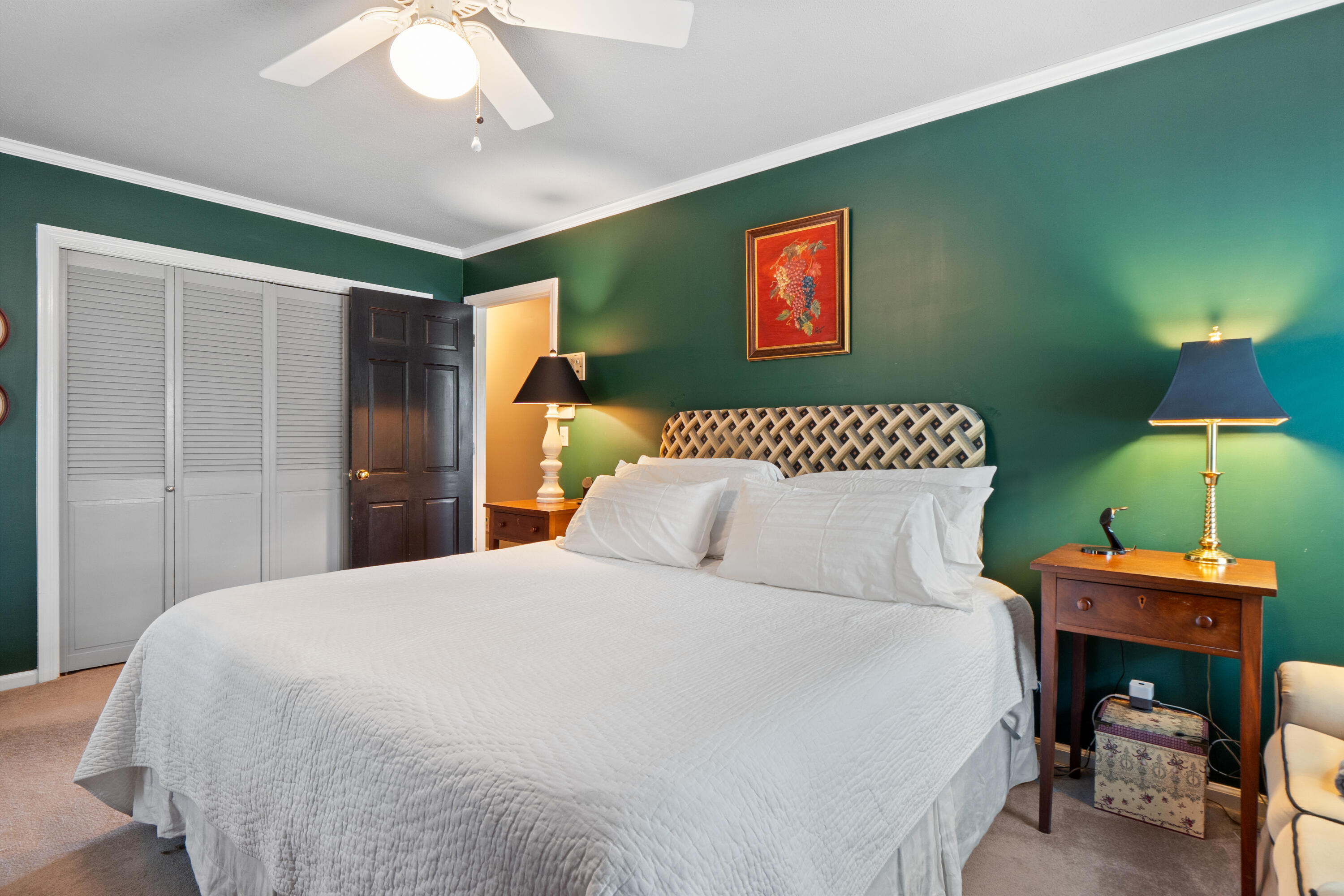 3900 N Mission Oaks Drive