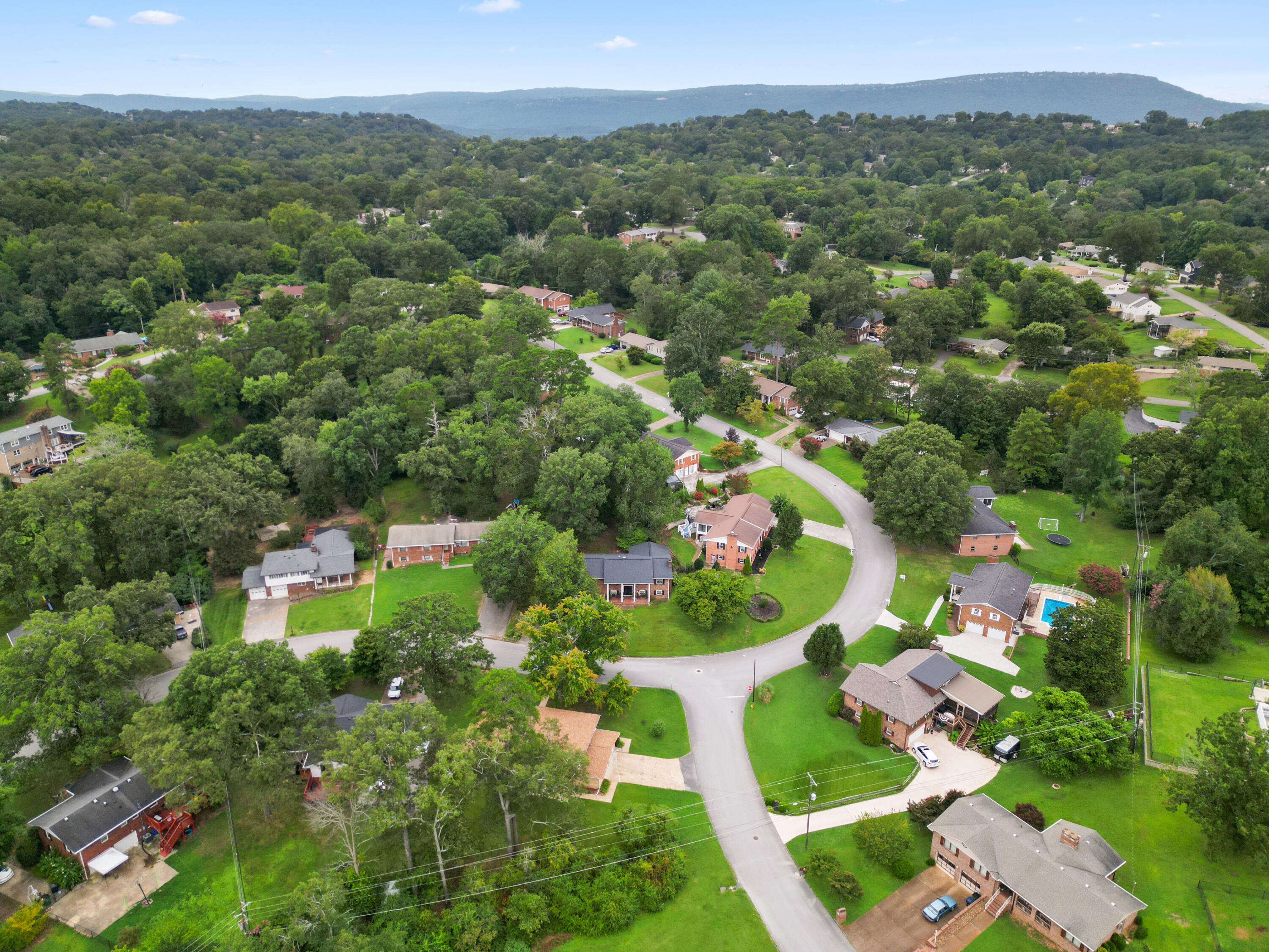 3900 N Mission Oaks Drive