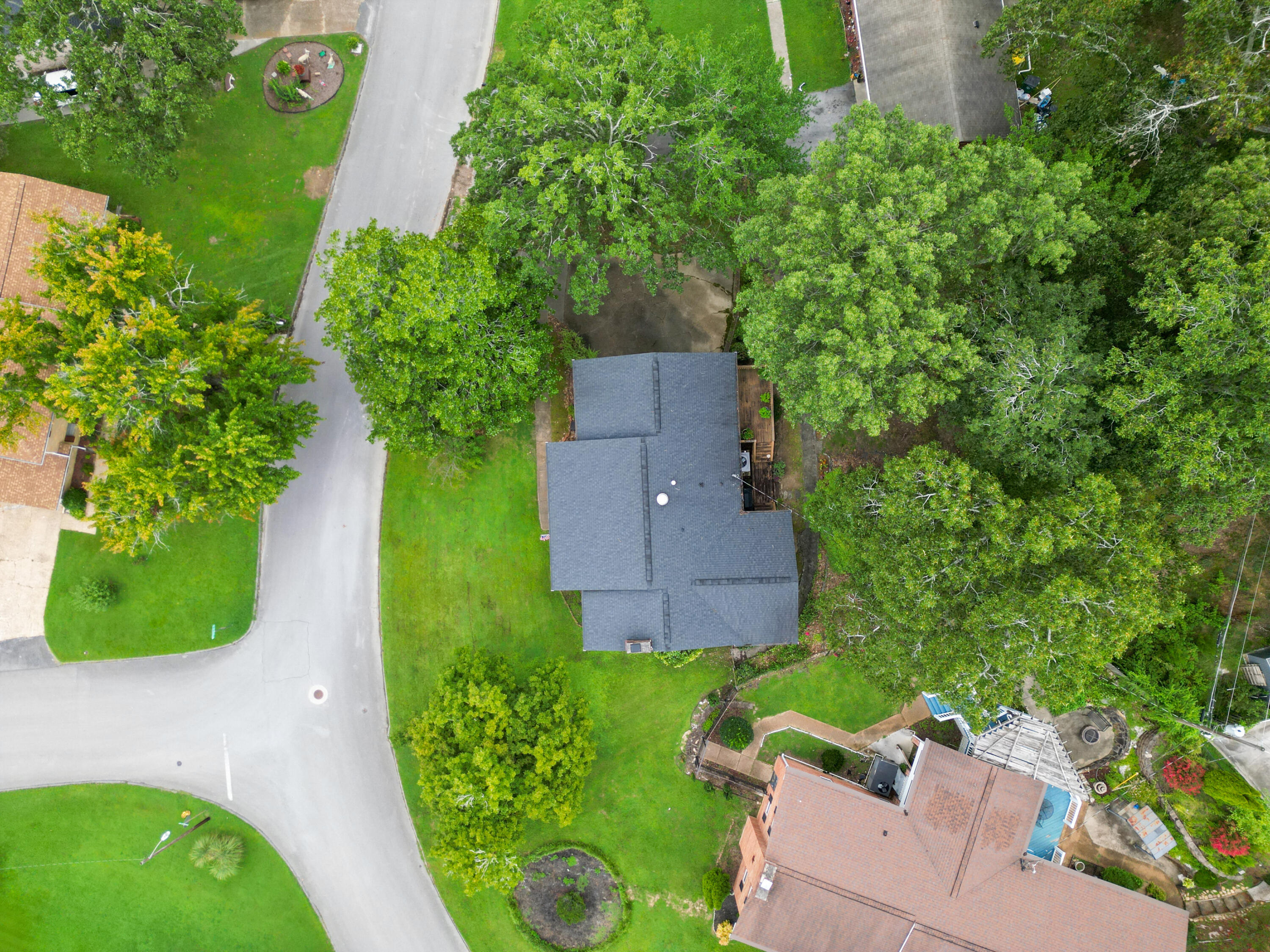 3900 N Mission Oaks Drive