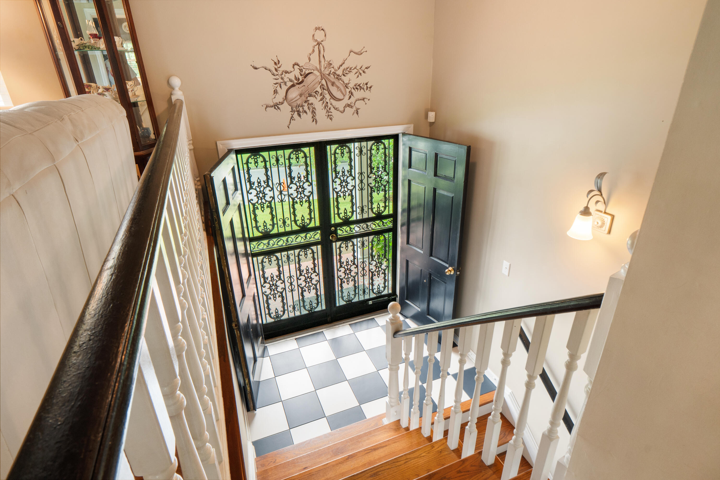 3900 N Mission Oaks Drive