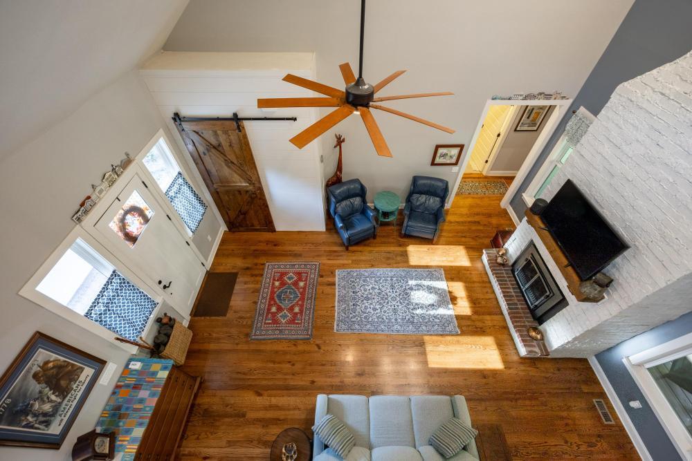 10027 Caseview Drive