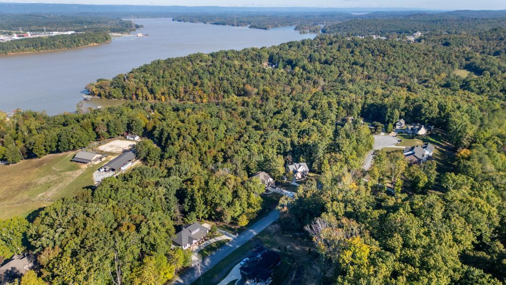 10027 Caseview Drive