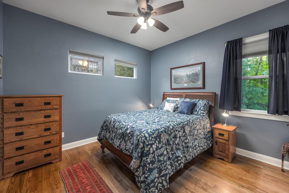 10027 Caseview Drive