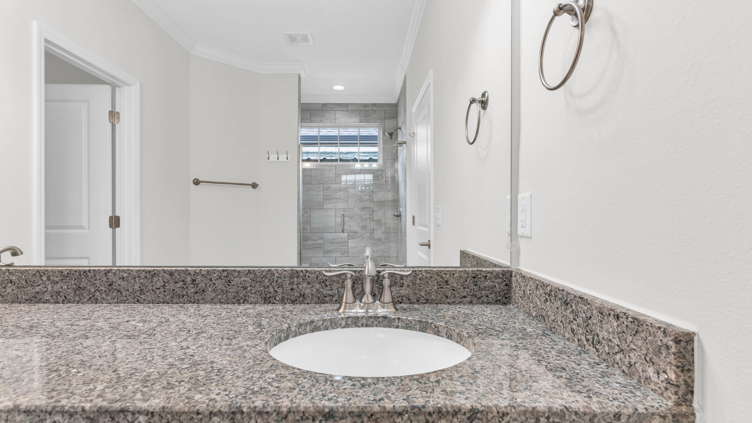 2445 Inverness Drive NW