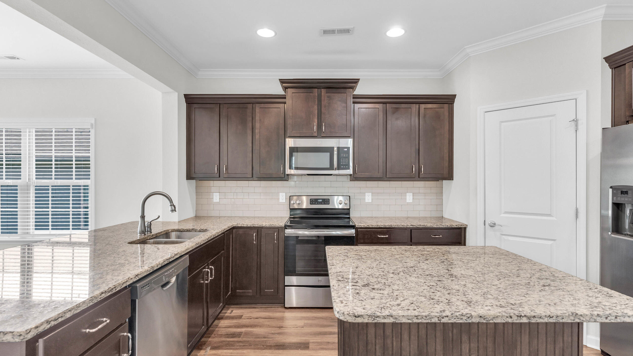 2445 Inverness Drive NW