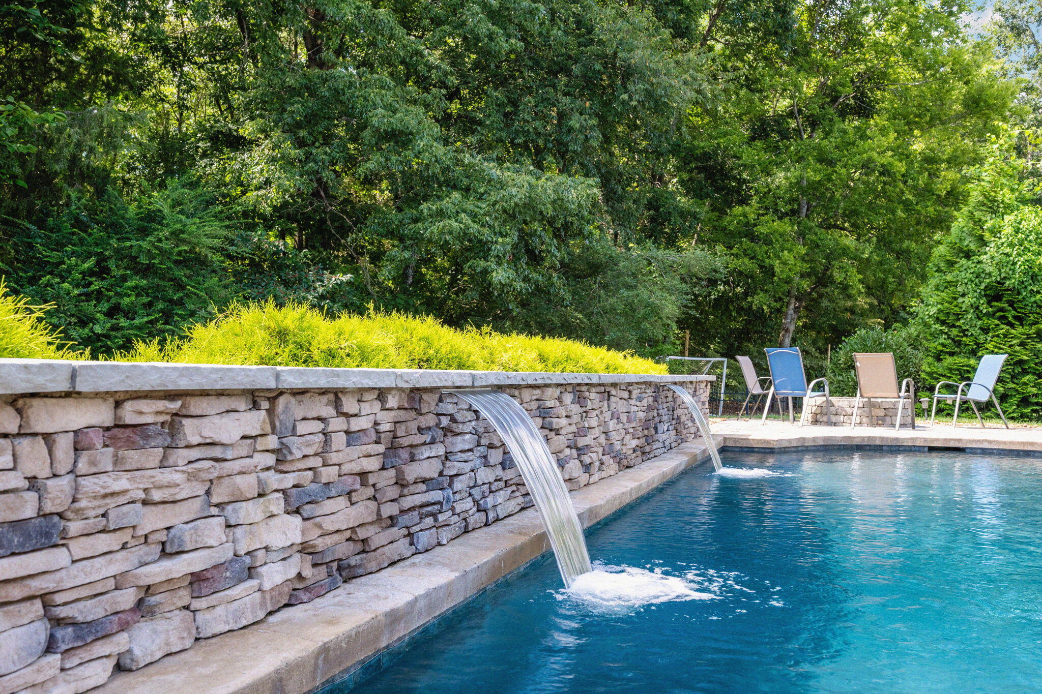 9525 Windrose Circle