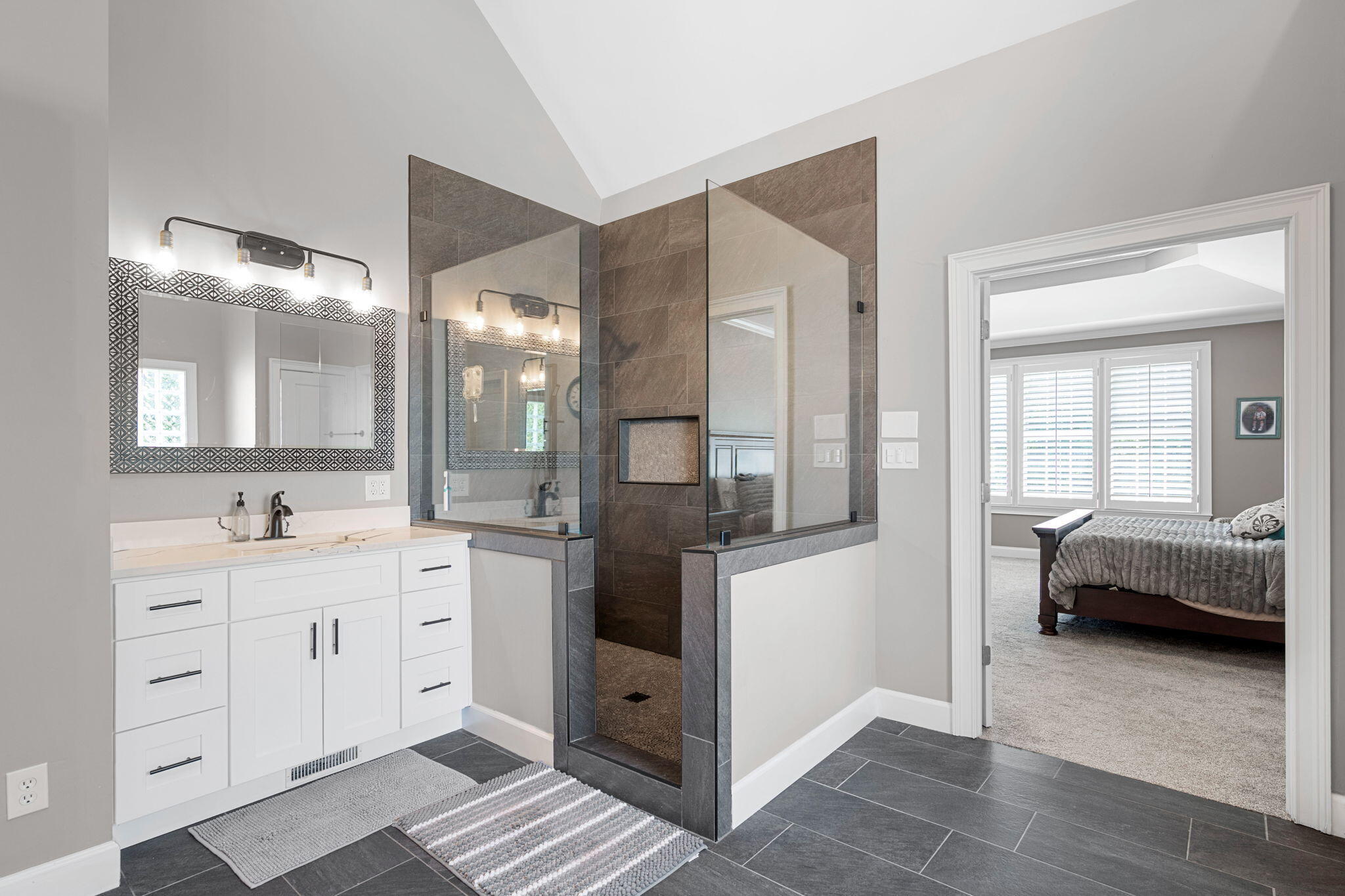 9525 Windrose Circle