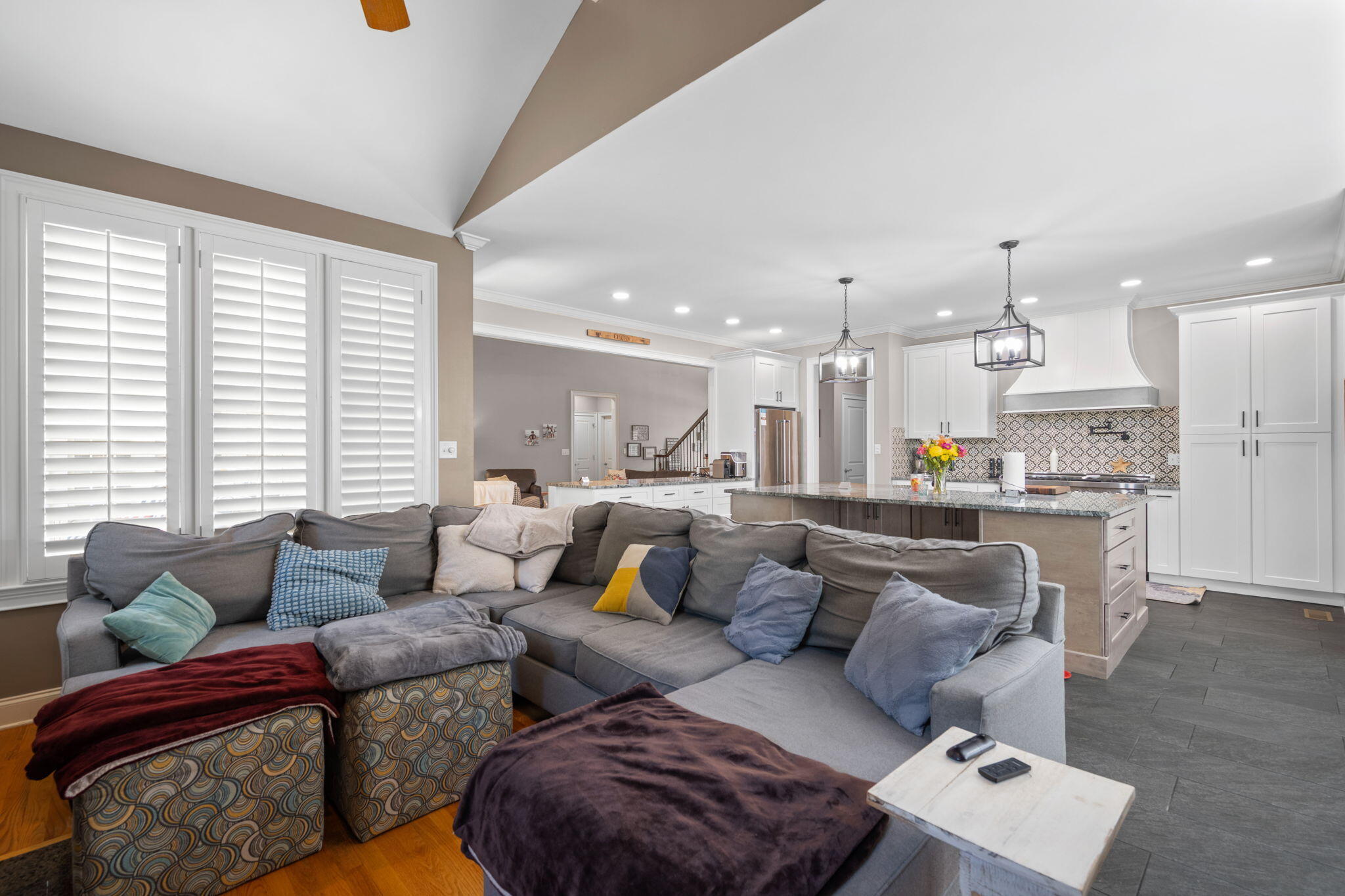 9525 Windrose Circle