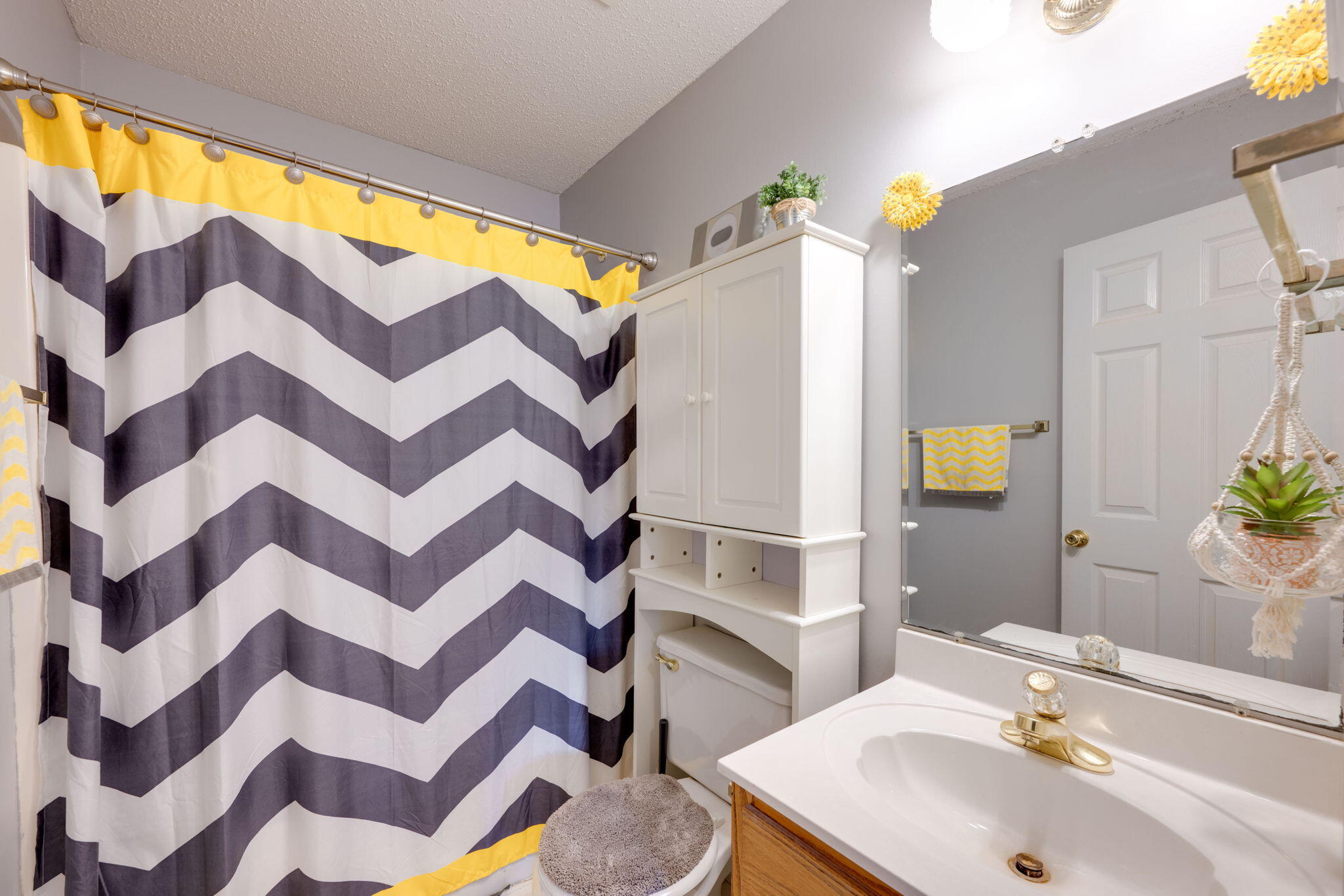 407 Castleview Drive