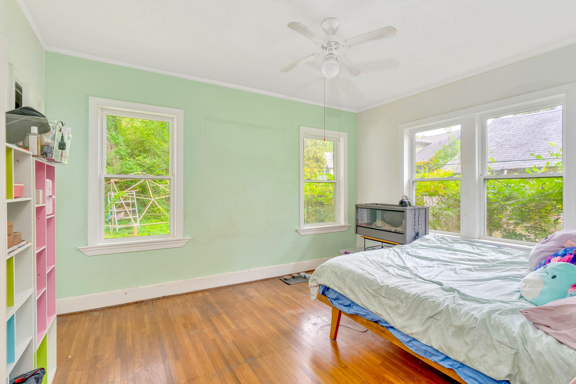 211 Tunnel Boulevard