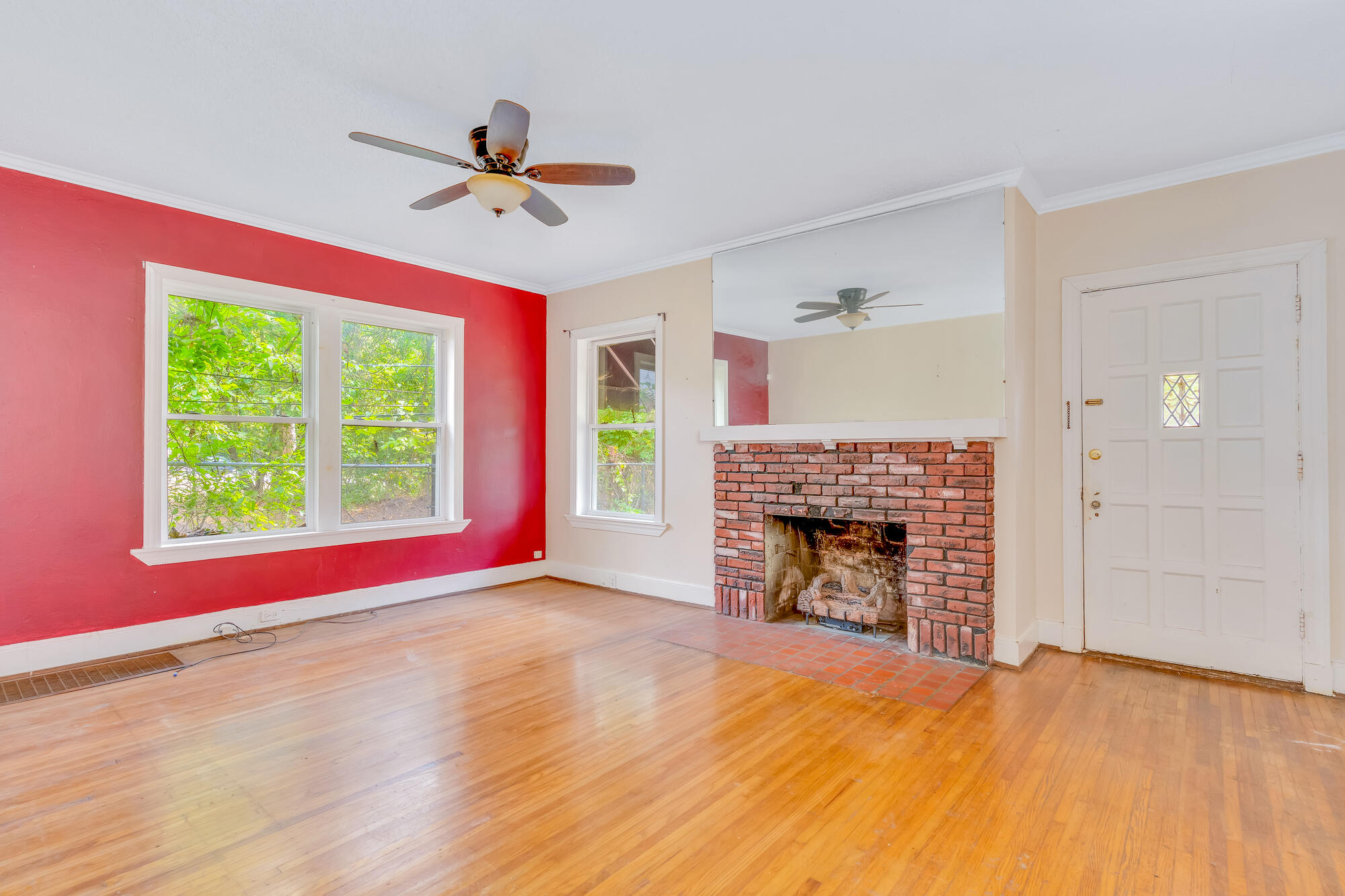 211 Tunnel Boulevard