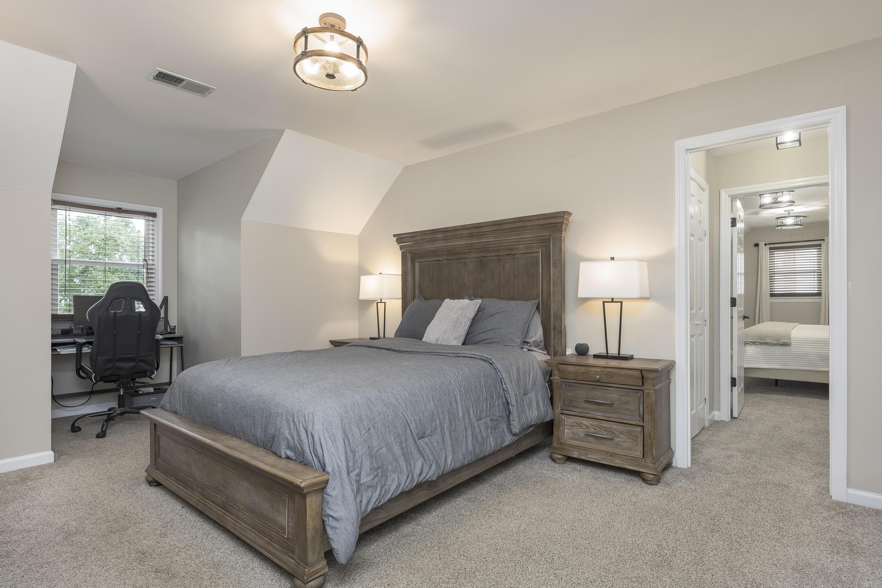 8520 Horseshoe Bend Lane