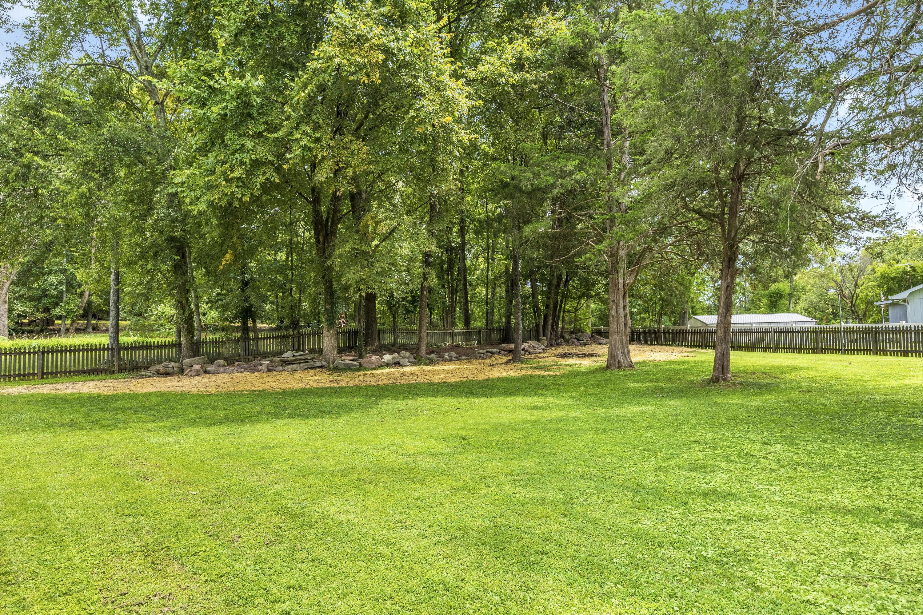 8520 Horseshoe Bend Lane