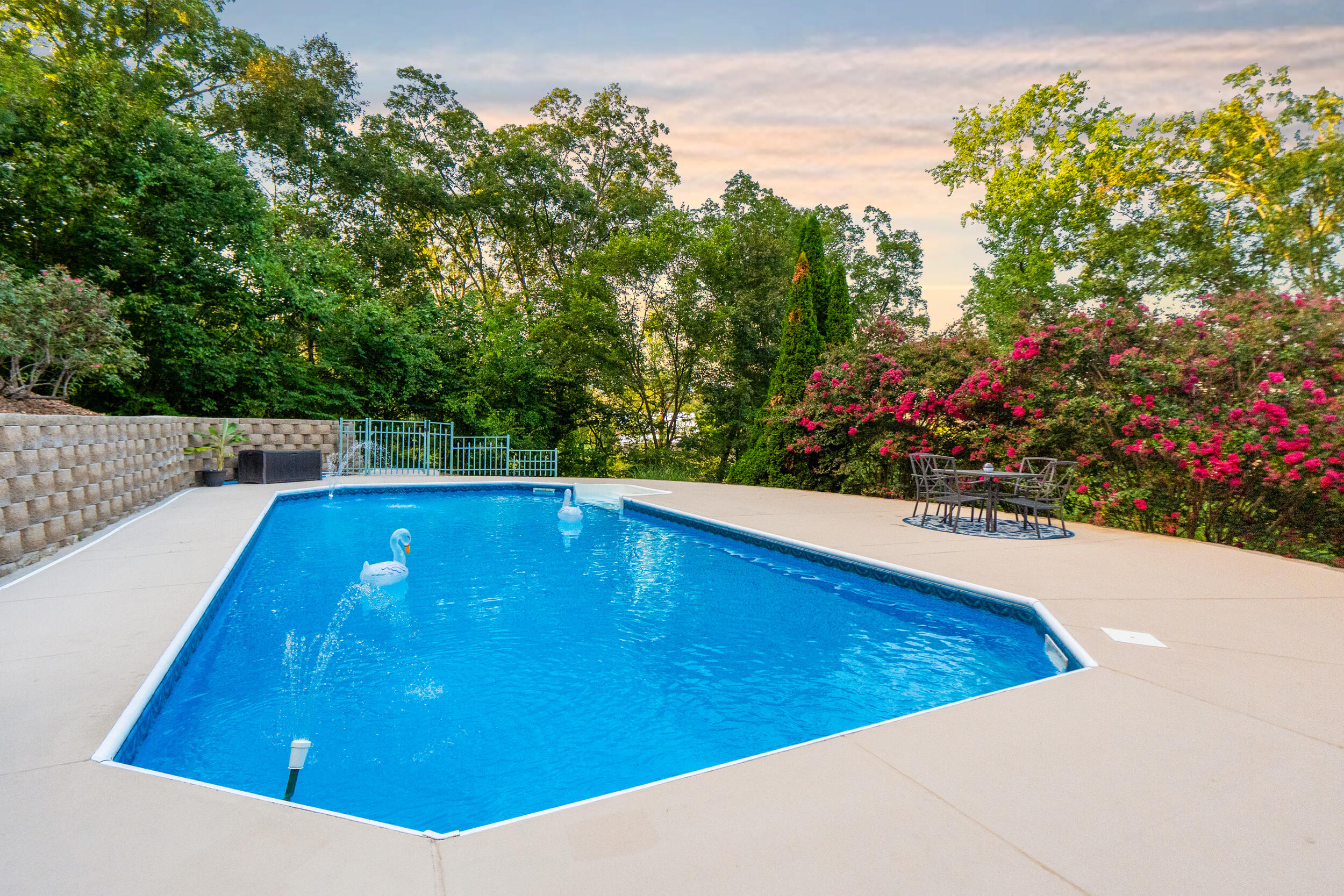 3158 River Canyon Trail